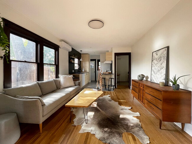 Building Photo - 204 N Avenue 55