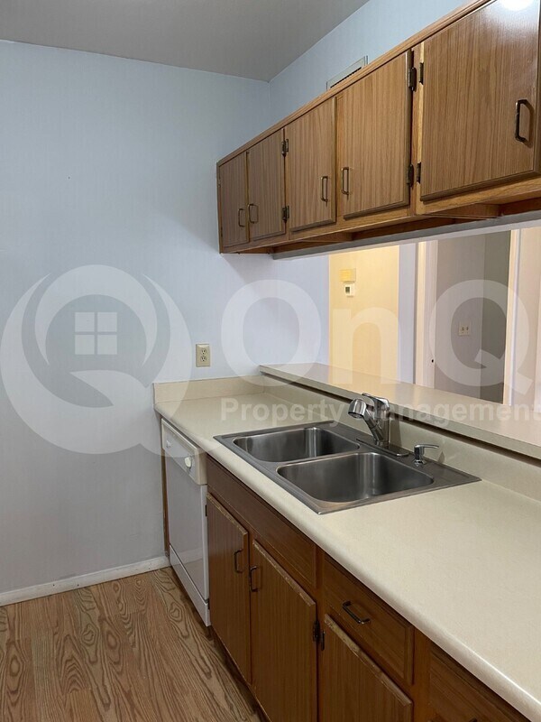 Building Photo - 8080 E Speedway Blvd