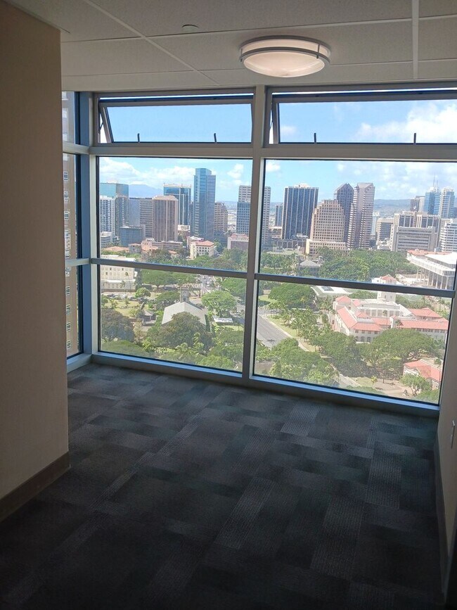 Foto del edificio - 2bedroom/1.5bath Condo w/Garage Parking In...
