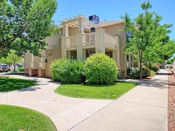 Foto principal - 2491 Fountain Greens Pl