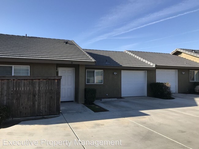 Building Photo - 3501 Pine Meadow Dr