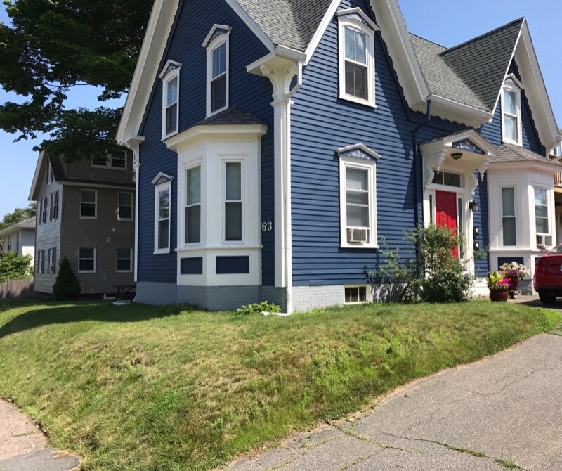 Primary Photo - 63 Hale St