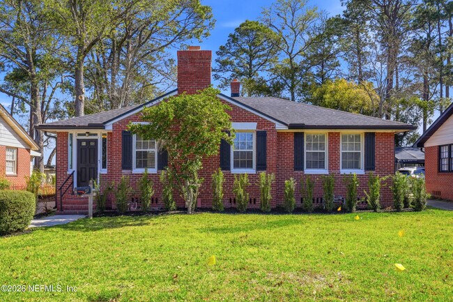 Foto del edificio - 813 Old Hickory Rd