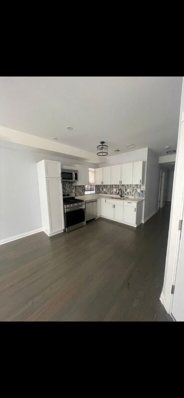 Foto del edificio - 7240 S Cornell Ave