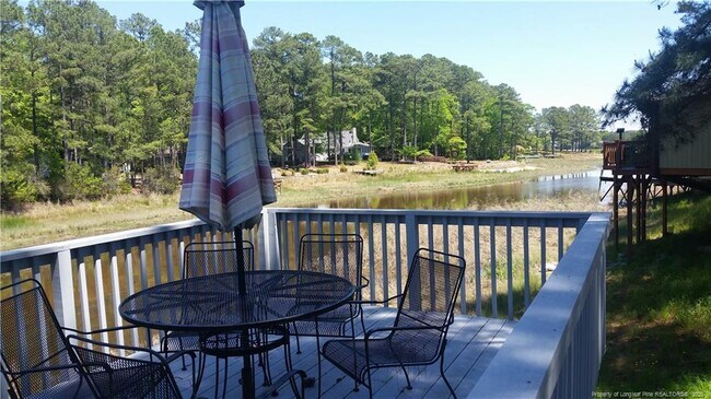 Foto del edificio - 336 Bald Cypress Dr