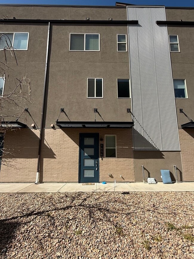 Photo - Modern Townhouse with Rooftop Deck & Mountain Views Near Sloan’s Lake!!