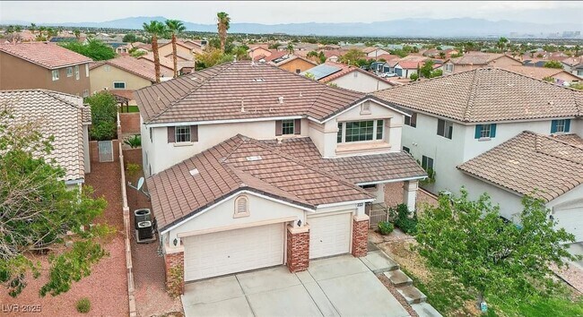 Foto del edificio - 233 Lynbrook St