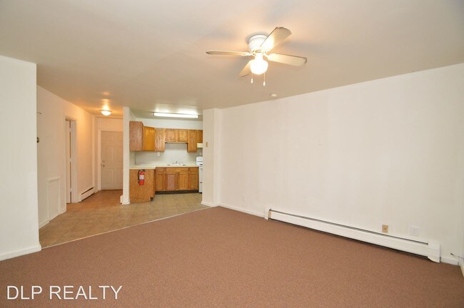 Building Photo - 441 Wyandotte St