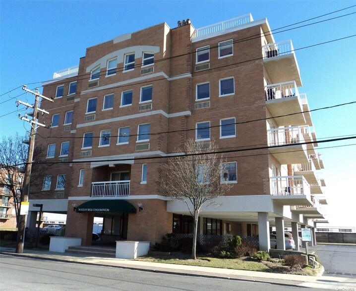 Primary Photo - 780 W Broadway