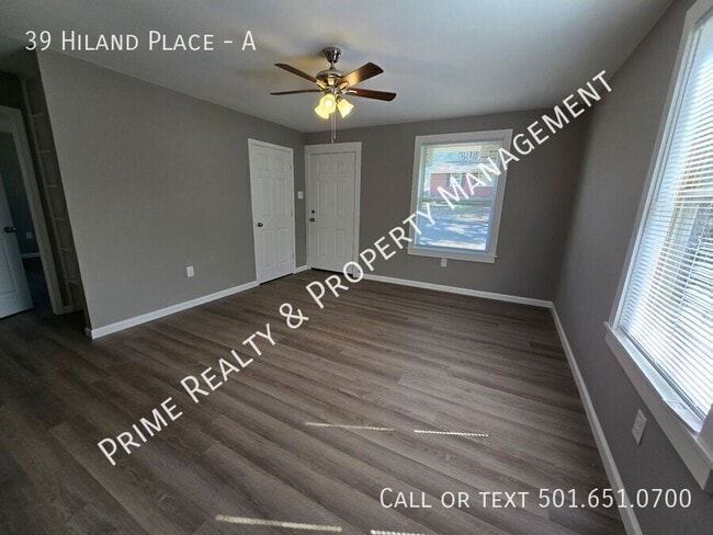 Building Photo - 39 Hiland Pl