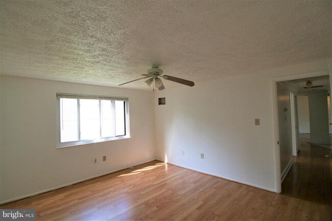 Building Photo - 19517 Gunners Branch Rd