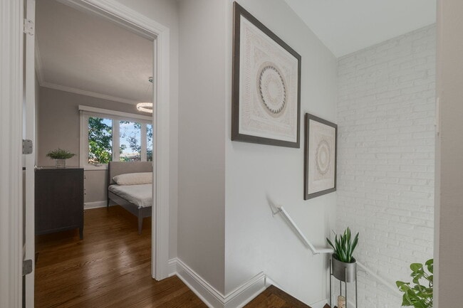 Foto del edificio - 315 Hawthorn Ave