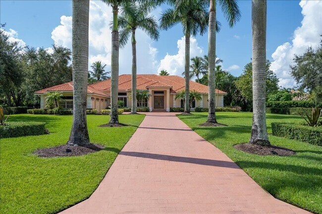 Foto del edificio - 15390 Earhart Pl