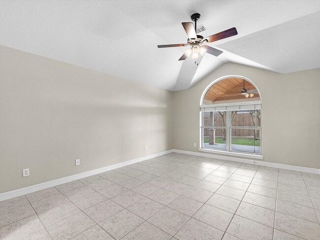 Building Photo - 1433 Old Hickory Ln