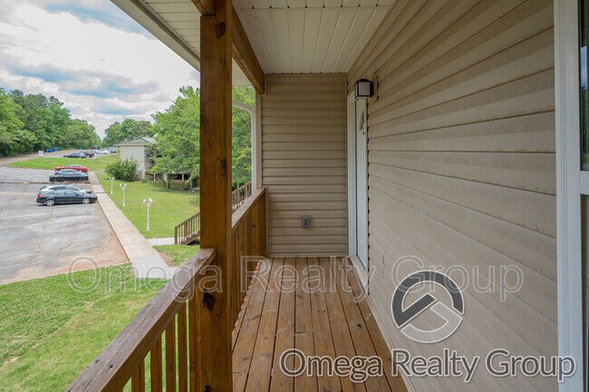 Building Photo - 1178 Aquarius Dr