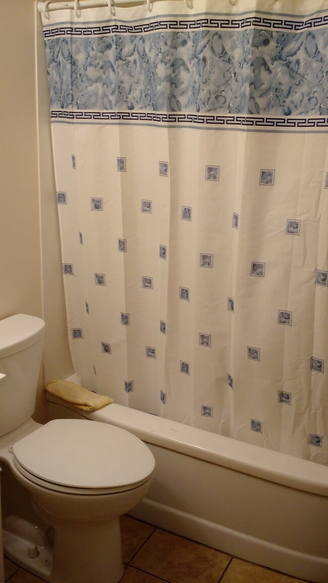 Photo - 2515 Sylvania Dr House