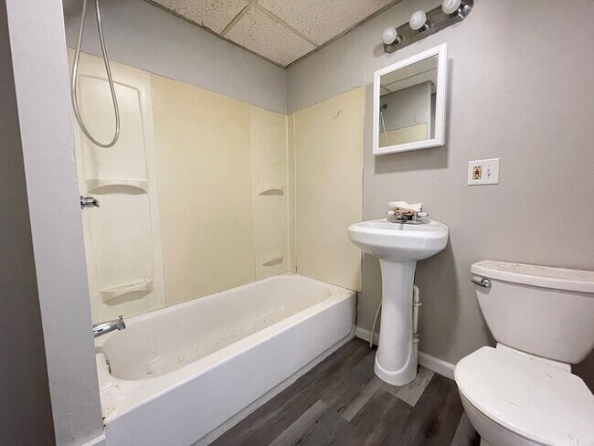 Foto del edificio - 336 Amherst St