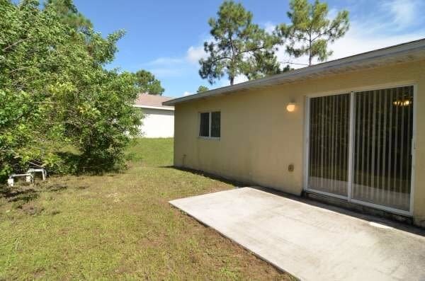 Foto del edificio - 219 E 12th St