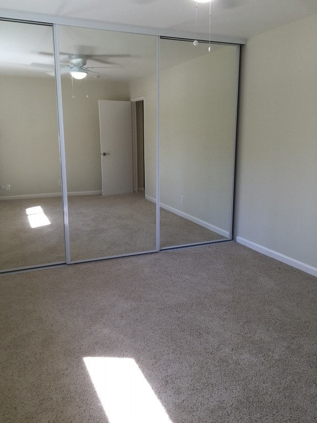 Woodview Apartments Rentals Mountain View, CA