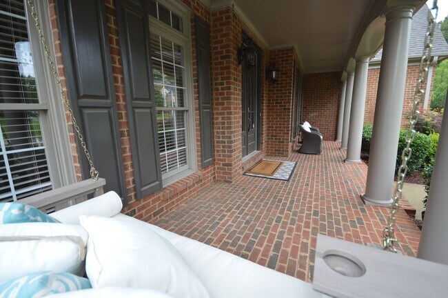Foto del edificio - 112 Roseberry Way, Holly Springs, NC - Bev...