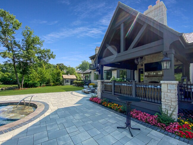Building Photo - 24 Aberdeen Ct