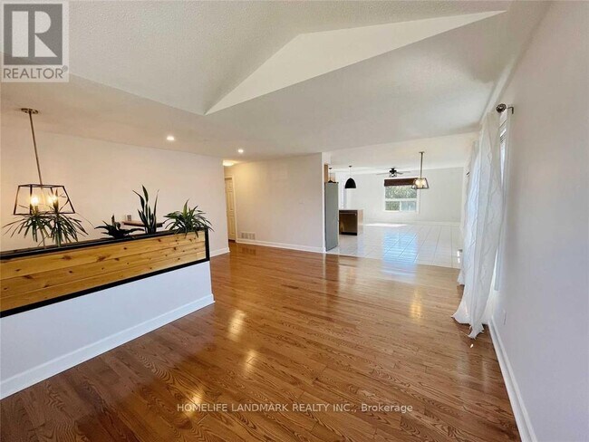 Photo du bâtiment - 835 Grandview St N