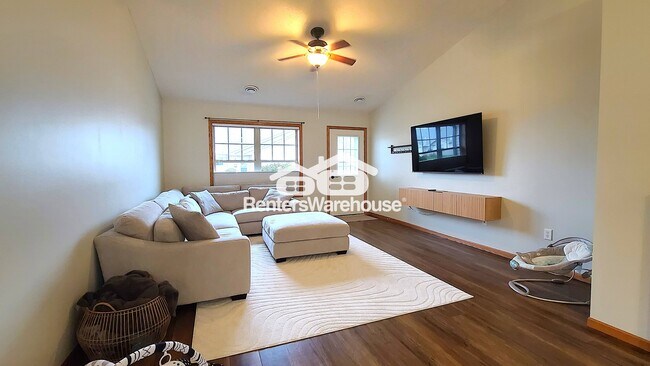 Foto del edificio - 280 Cedar St