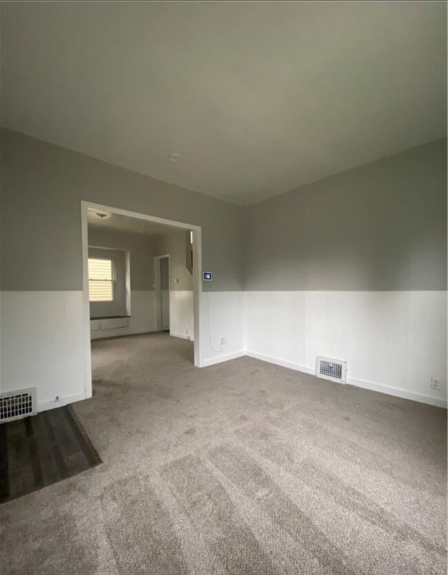 Photo - 3218 W 112th St Apartment