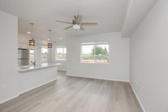 Building Photo - 923 Rigby Ln