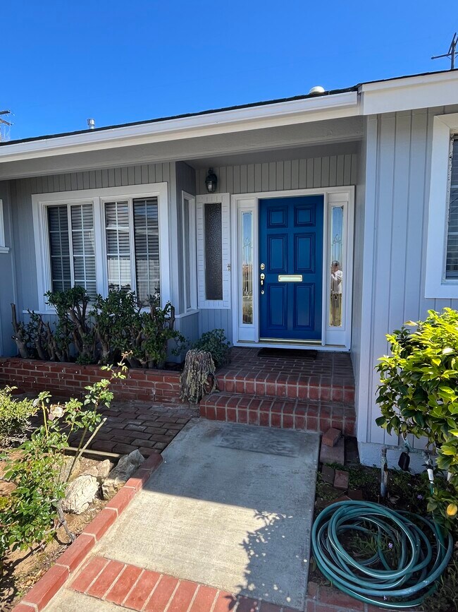 610 Via Los Miradores, Redondo Beach, CA 90277 House Rental in