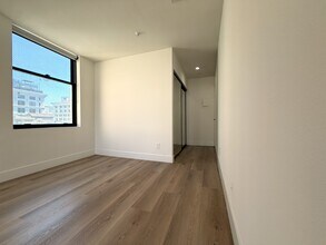 Secondary Bedroom - Premiere Towers