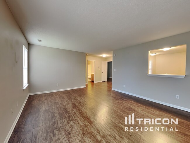 Foto del edificio - 1631 Prairieview Ln