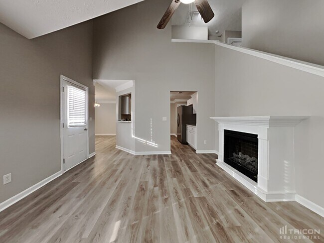 Building Photo - 120 Governor Ln