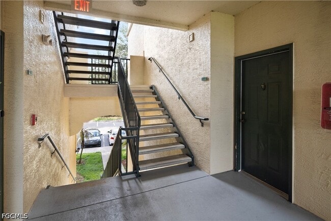 Building Photo - 11510 Villa Grand