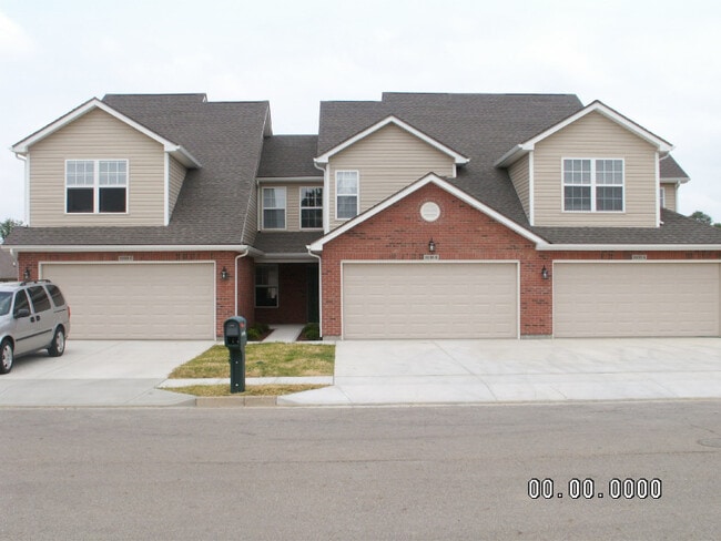 Building Photo - 2235 Morning Glory Dr