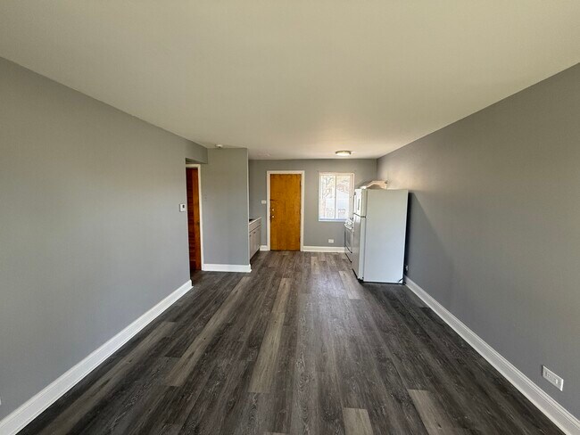 Building Photo - 13117 S Burley Ave