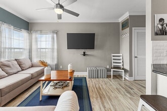 Building Photo - 14802 Whitecap Blvd