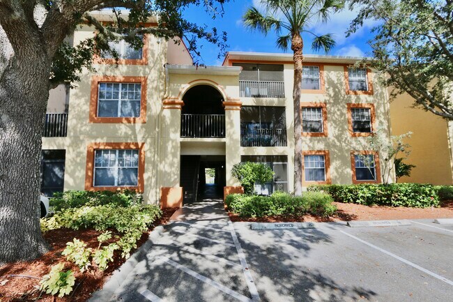 Building Photo - 7905 Preserve Cir