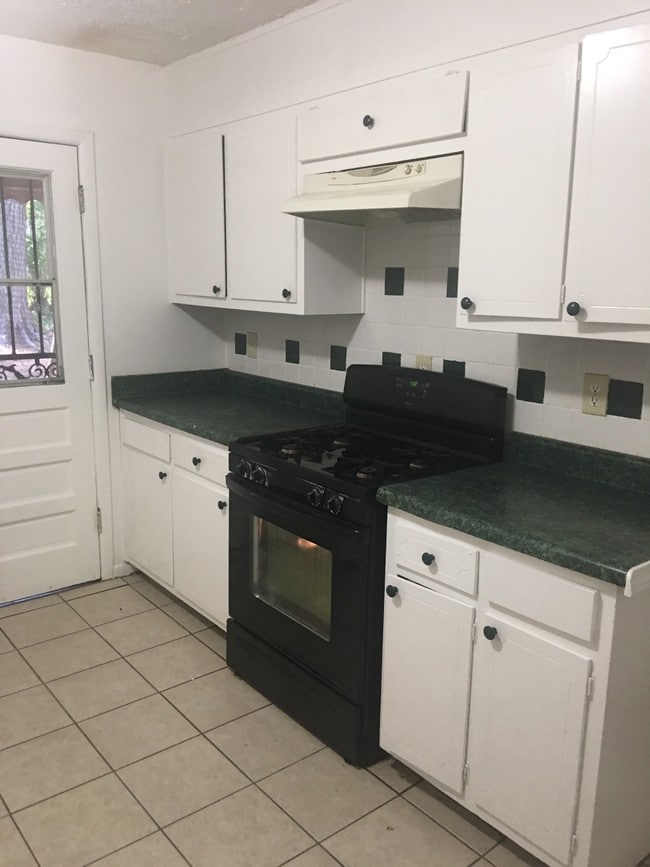 Foto del edificio - 2930 Carriage Ln