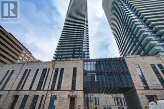 Building Photo - 1080 Bay St.