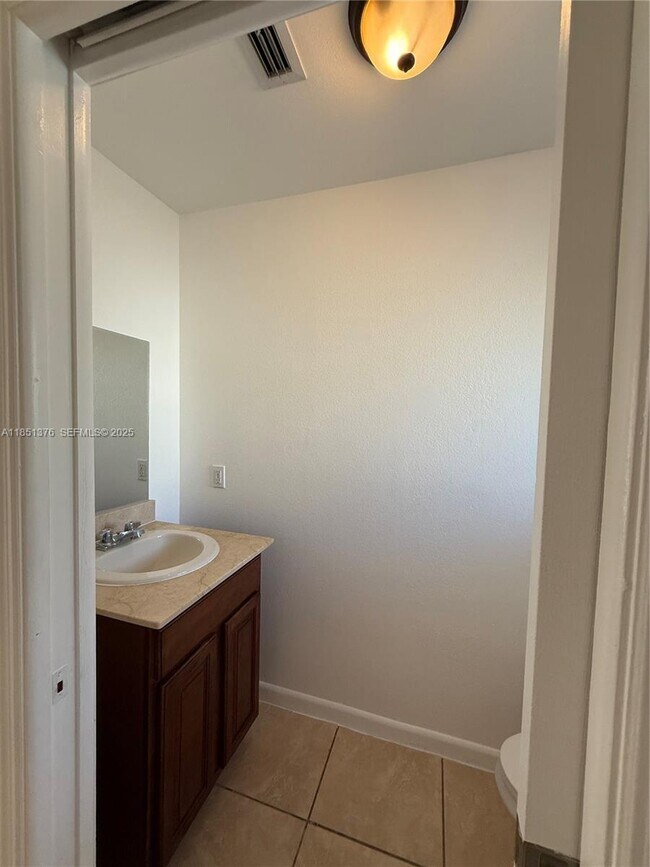 Foto del edificio - 1540 NW 45th St