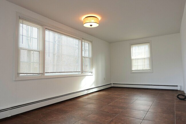 Foto del edificio - Updated 3 Bedroom / 2 Bath Home