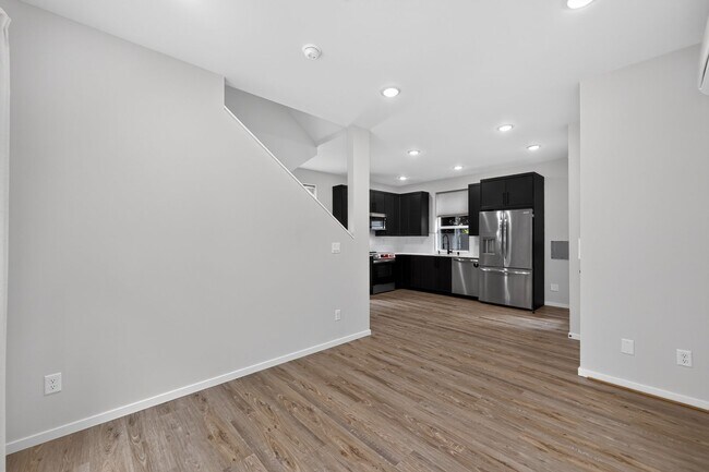 Building Photo - 1472 21st Ave