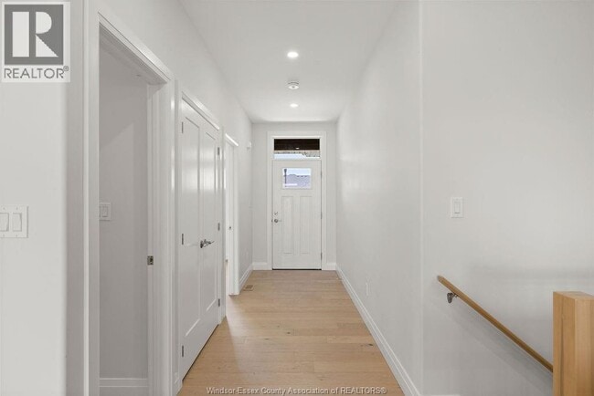 Building Photo - 2434 Barkley Ave