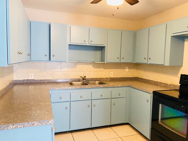 Fresh renovated kitchen cabinets - 1701 26th St S