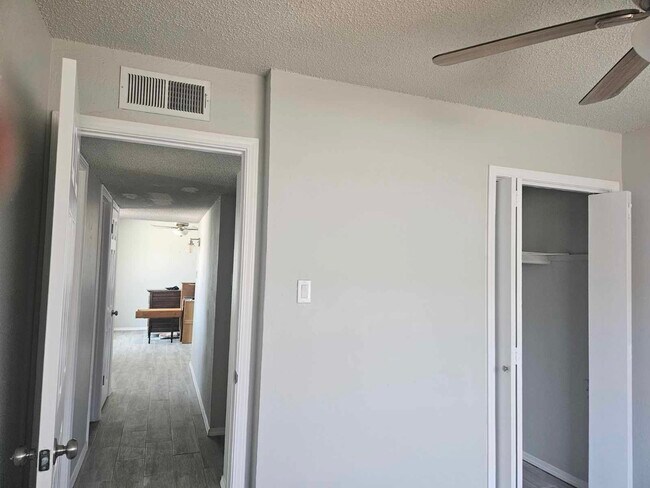 Foto del edificio - 1508 Opossum Cir