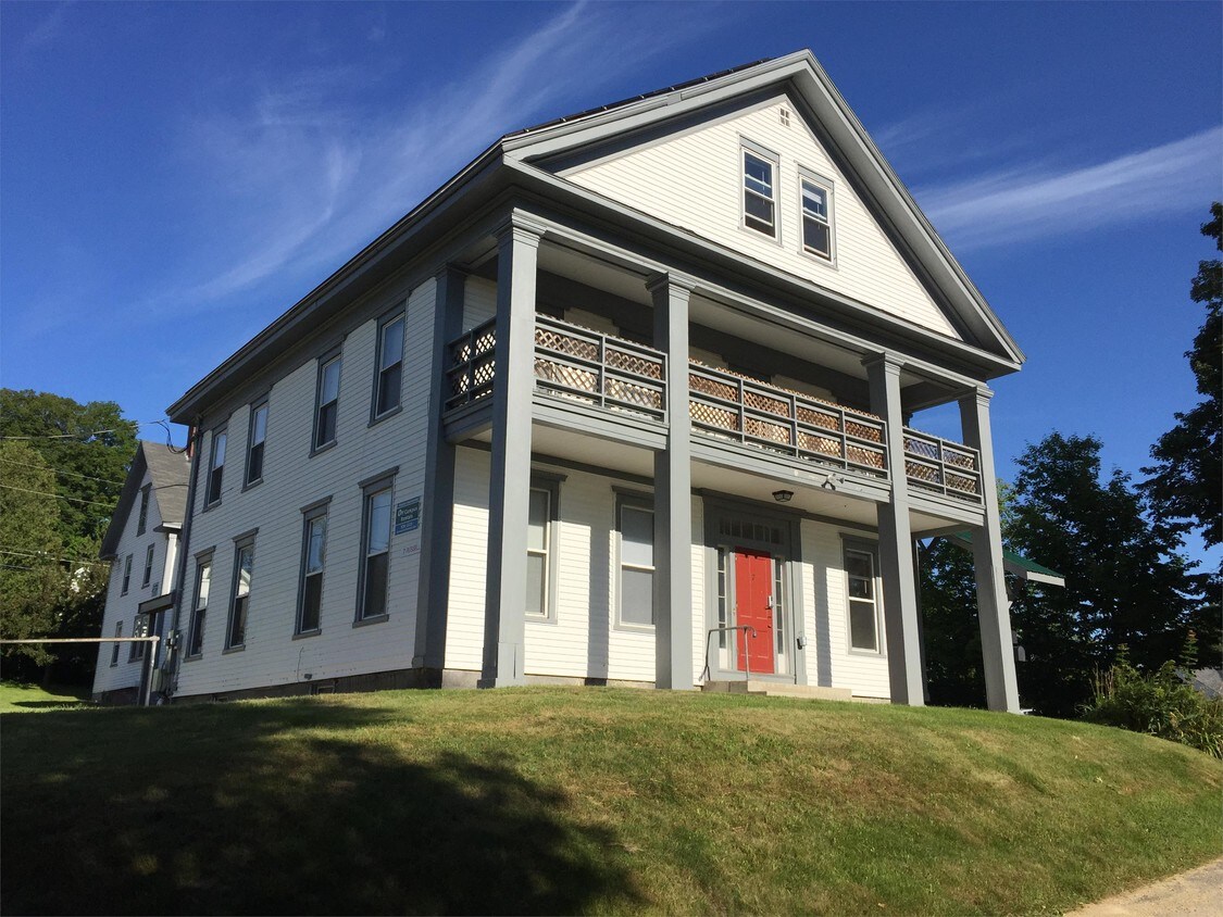 7 Russell St Unit 7B1, Plymouth, NH 03264 Apartment for Rent in