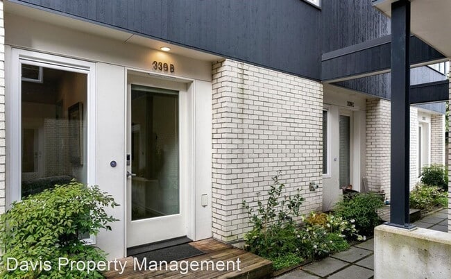 Building Photo - 3 br, 2 bath House - 339 16th Ave E, UNIT B