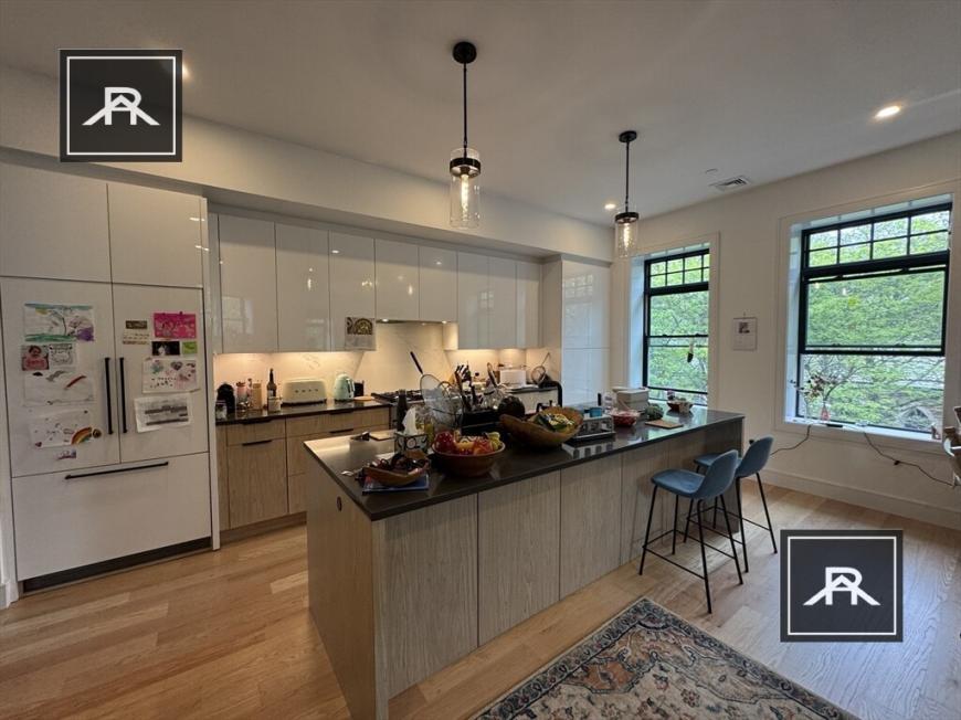 Primary Photo - 3 bedroom in Brookline MA 02445