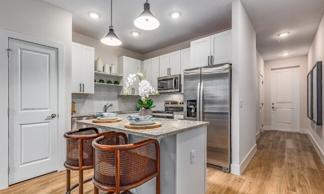 Building Photo - Cacema Townhomes